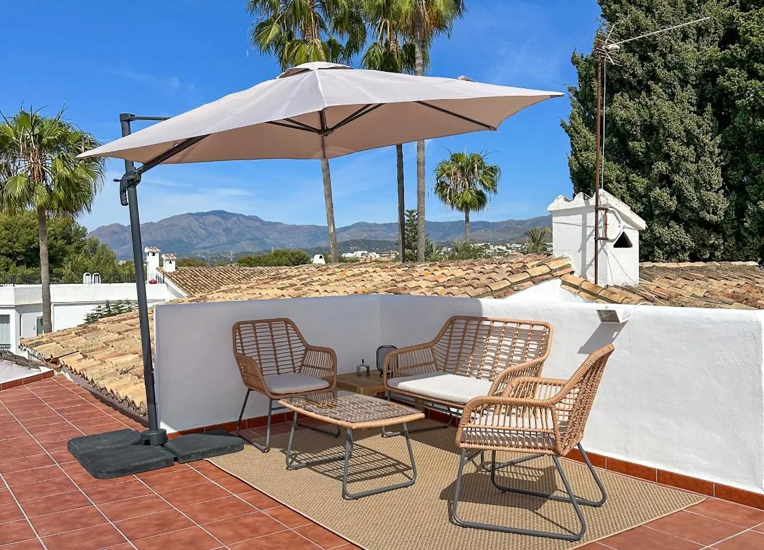 La Brisa Del Paraiso - Sea View Rooftop Terrace Estepona